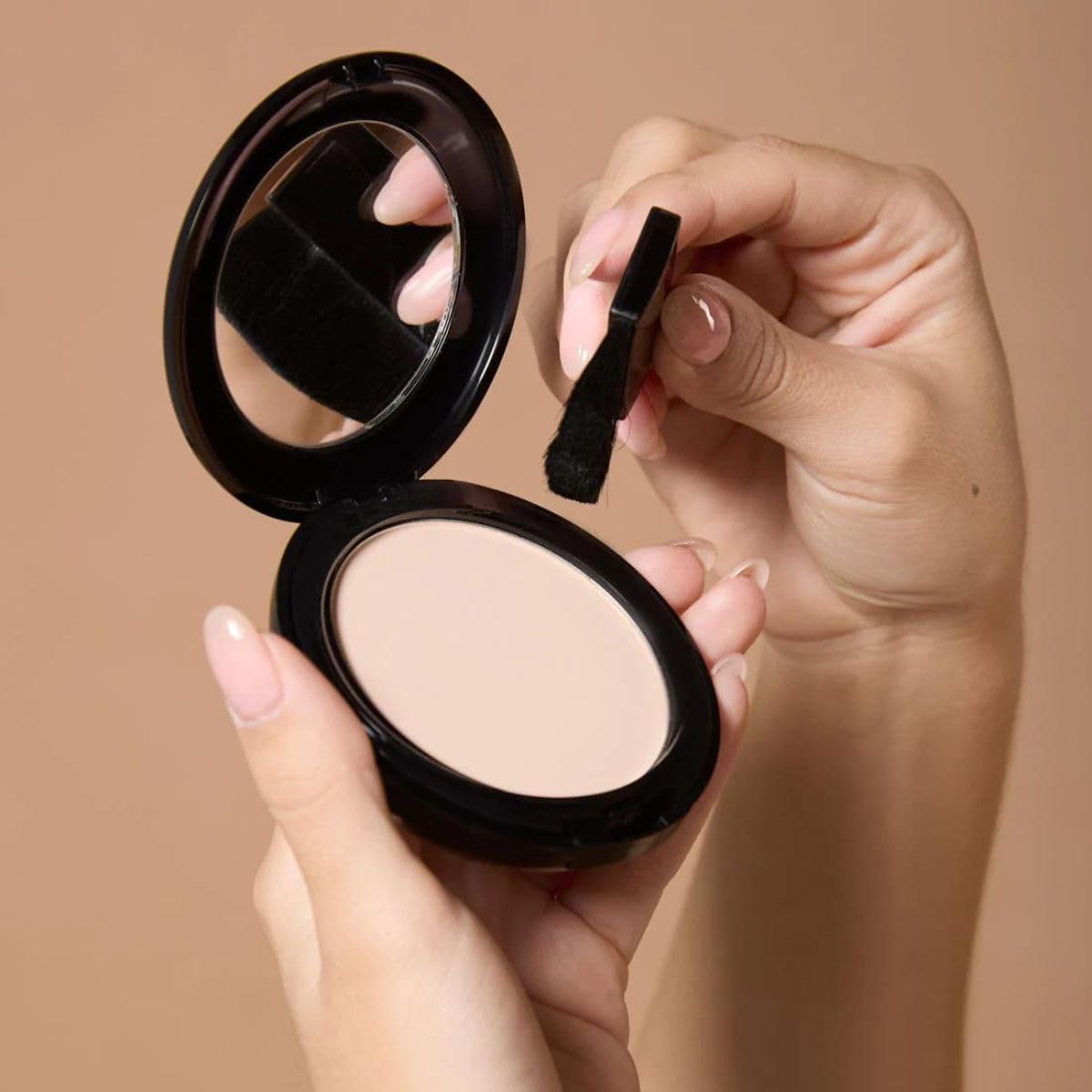 Set & Last: Waterproof Setting Powder, Sweat Proof Translucent Lightweight Pressed Powder, Matches any Skin Tone, For Active Workouts, Long Lasting Gym Makeup, 0.35 Oz - Image 4