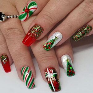 Christmas Press on Nails Medium Square Fake Nails Green Xmas Tree Red Artificial Fingernails Medium False Nails Glitter Sequins Nail Design for Women Nails Christmas Decorations Supplies 24Pcs