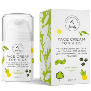 Face Moisturizer with Hyaluronic Acid Face Cream for Kids - Facial Cream & Gentle Moisturizer with Strawberry Extract & Vitamin E - Daily Facial Cream Moisturizer for Dry & Sensitive Skin 50ml