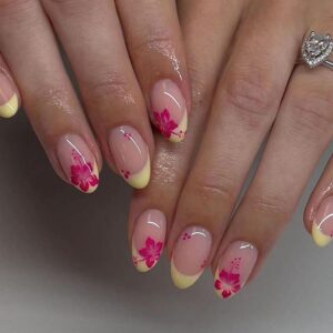 French Press on Nails Short Oval Fake Nails with Designs French Tip Nails Red Hawaii Flower Pattern Summer Glue on Nails Almond Shape Acrylic False Nails Tip Reusable Stick on Nails for Women 24PCS