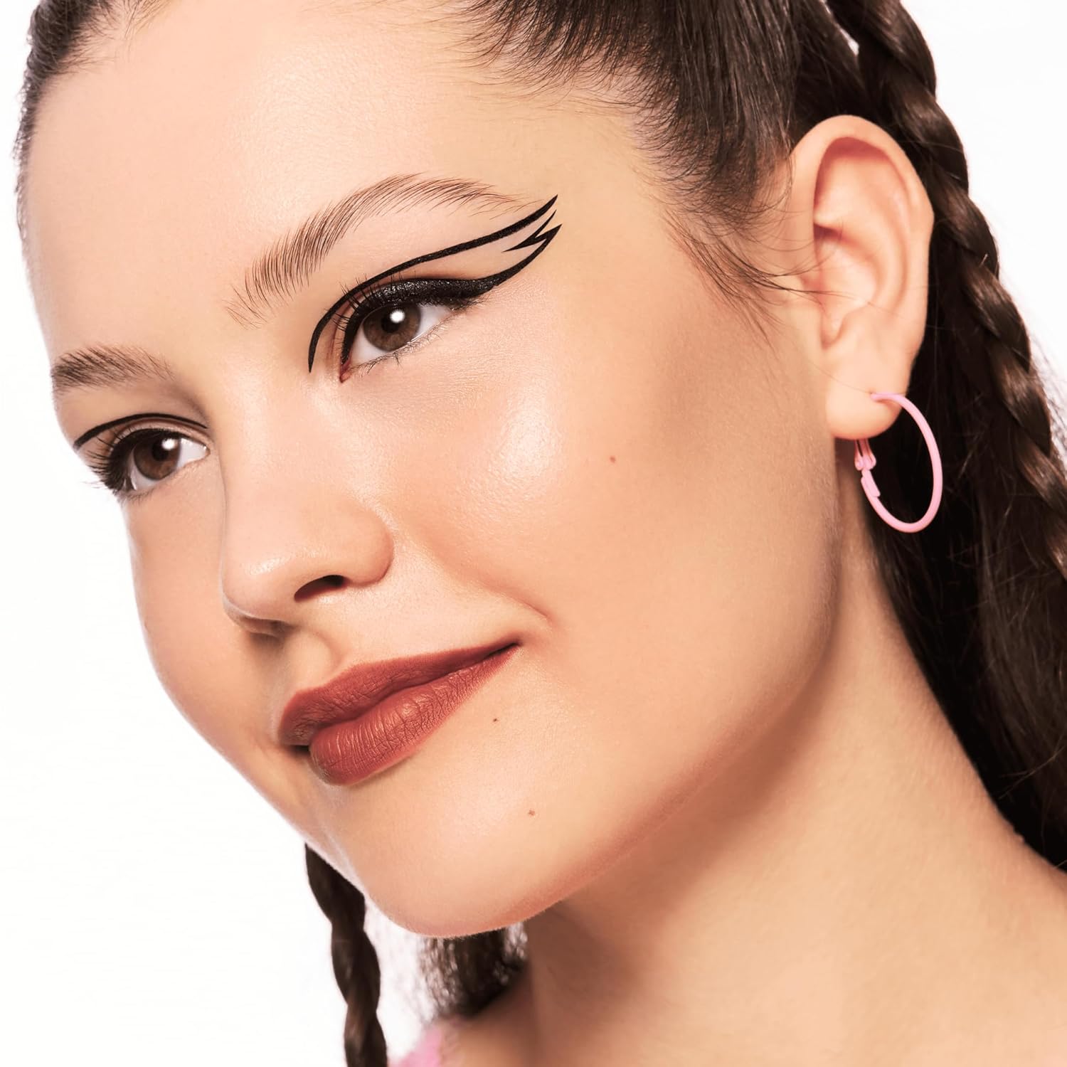 essence | Lash Princess Liquid Liner Waterproof Black | Smudge Proof, Matte Eyeliner with Ultra-Fine Brush Tip | Vegan & Cruelty Free - Image 9