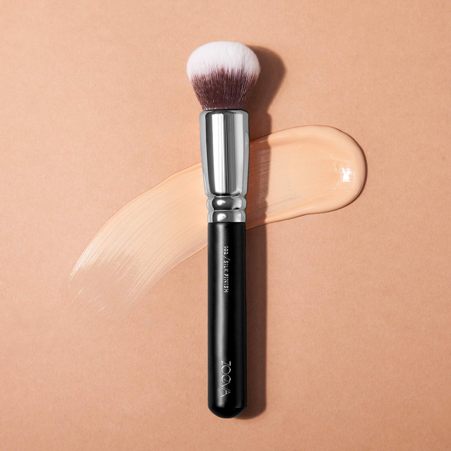 ZOEVA 102 Silk Finish Makeup Brush - Image 3