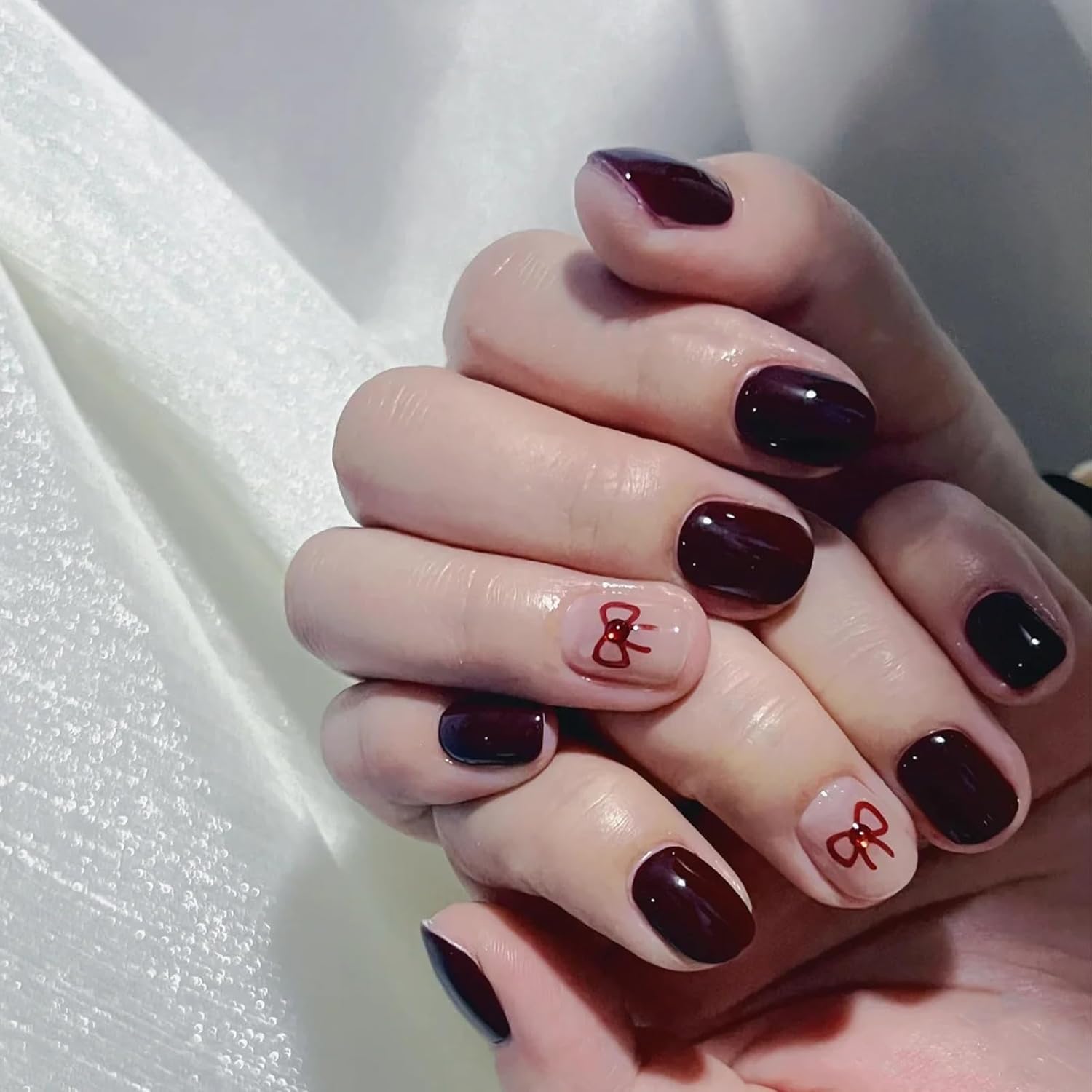 COSMOO 15ml Dark Red Quick Dry Nail Polish, Brown Red Chip-Resistant Nail Lacquer for Nail Art - Image 2