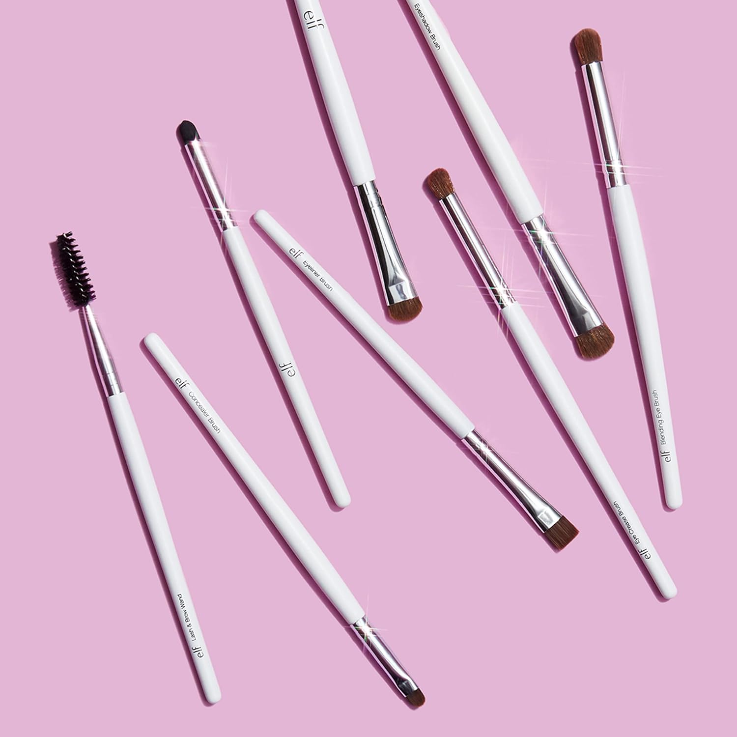 e.l.f. Eyeshadow Brush, Vegan Makeup Tool, For Precision Application and Flawless Blending, Contouring & Defining - Image 3