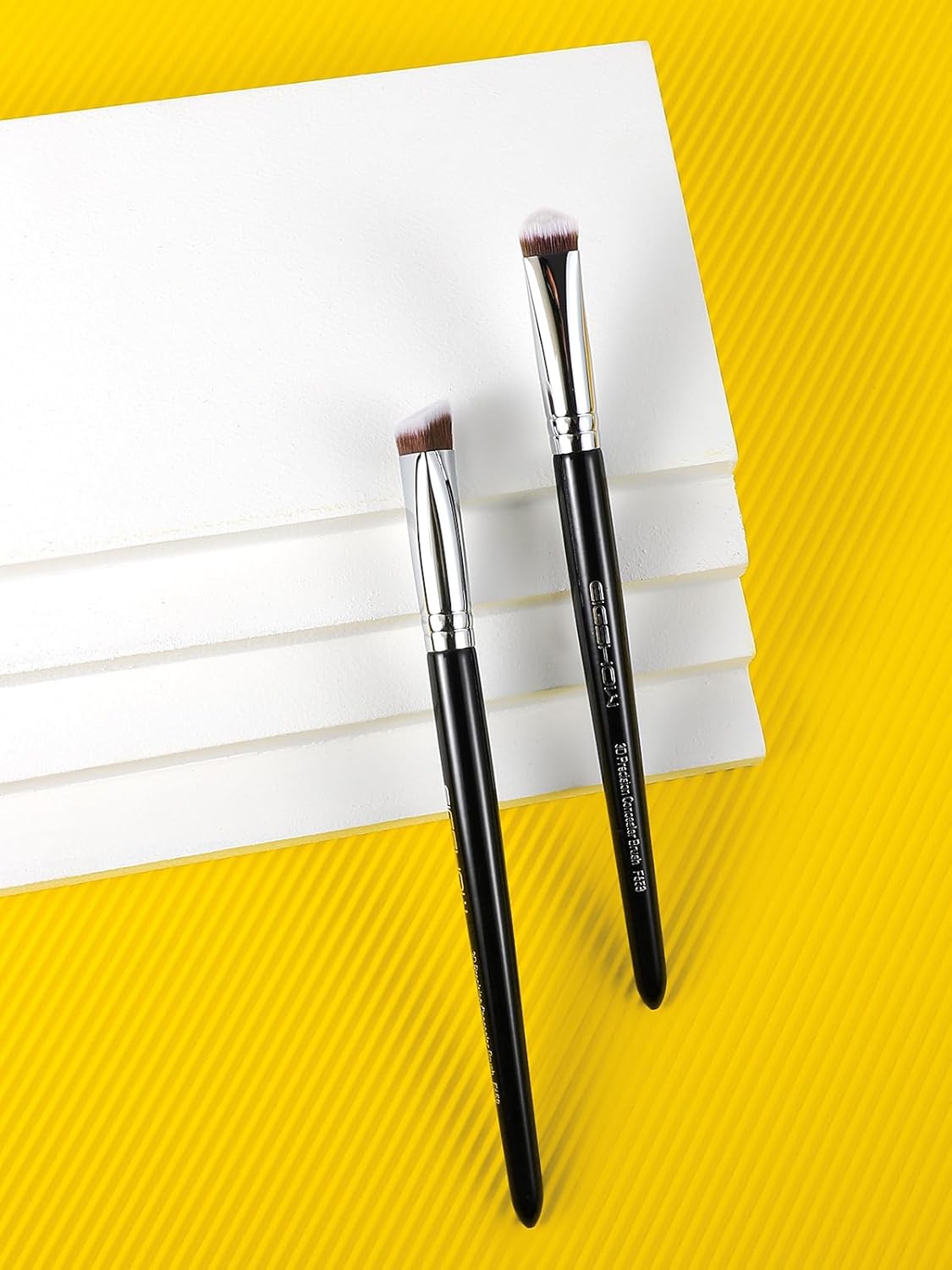 EIGSHOW Concealer Brush Under Eye, Small Triangle Brushes for Precise Coverage Dark Circles Blemishes Acne, Blending Cream and Liquid (F658) - Image 9