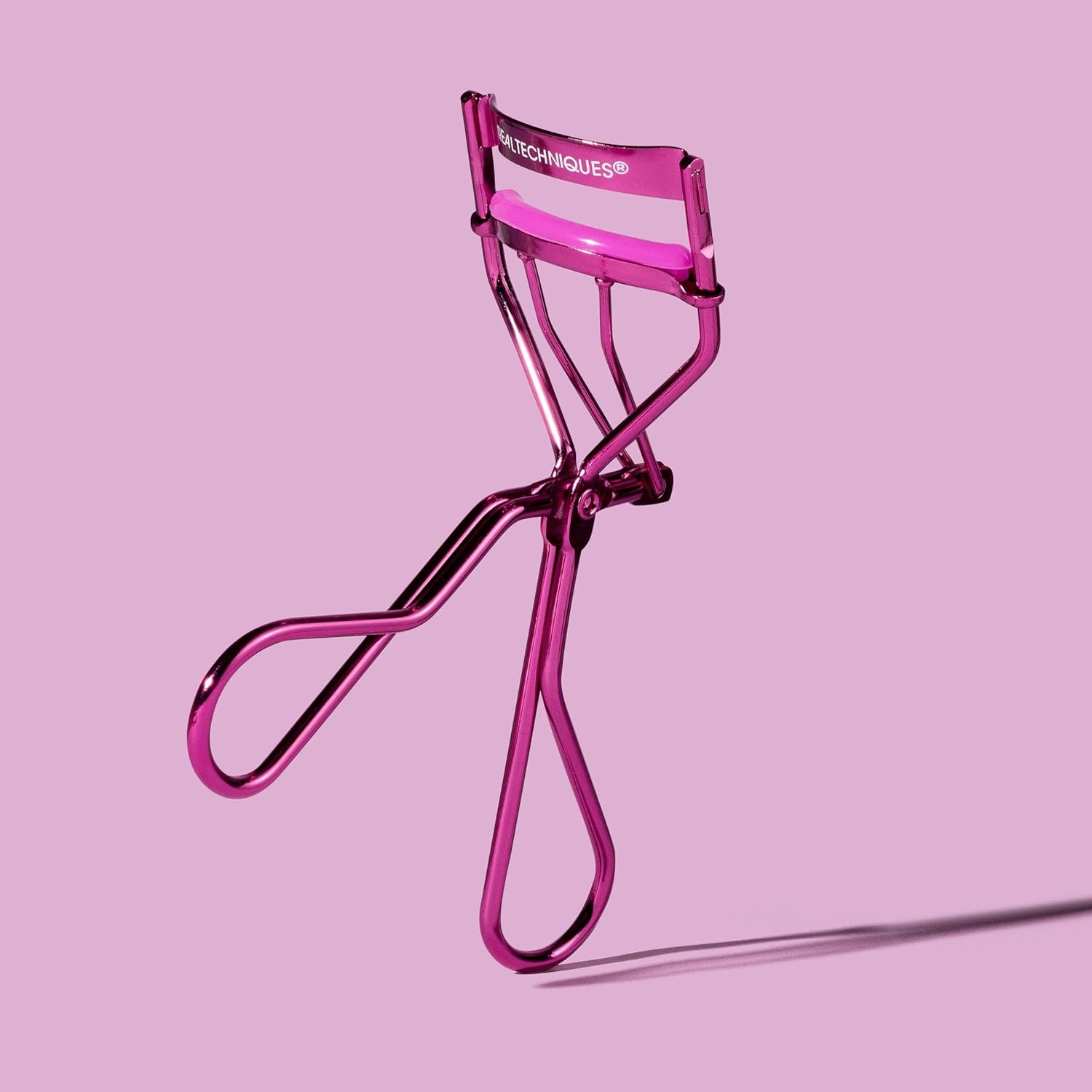Real Techniques Miracle Eyelash Curler, Gentle Lash Tool for Lifted Lashes, Use with Mascara for Extra Volume, Travel-Size Lash Curler, Comfort Grip & Pinch-Free Design, Pink, Cruelty-Free, 1 Count - Image 9