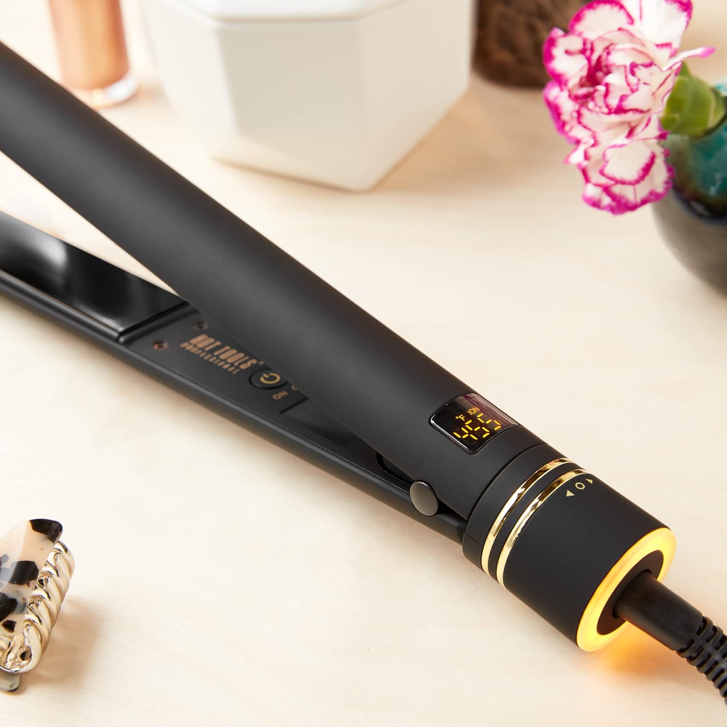 Hot Tools Pro Artist Black Gold Evolve Ionic Salon Hair Flat Iron | Long-Lasting Finish for Straightening Hair, (1-1/4 in), HT7123BG - Image 5