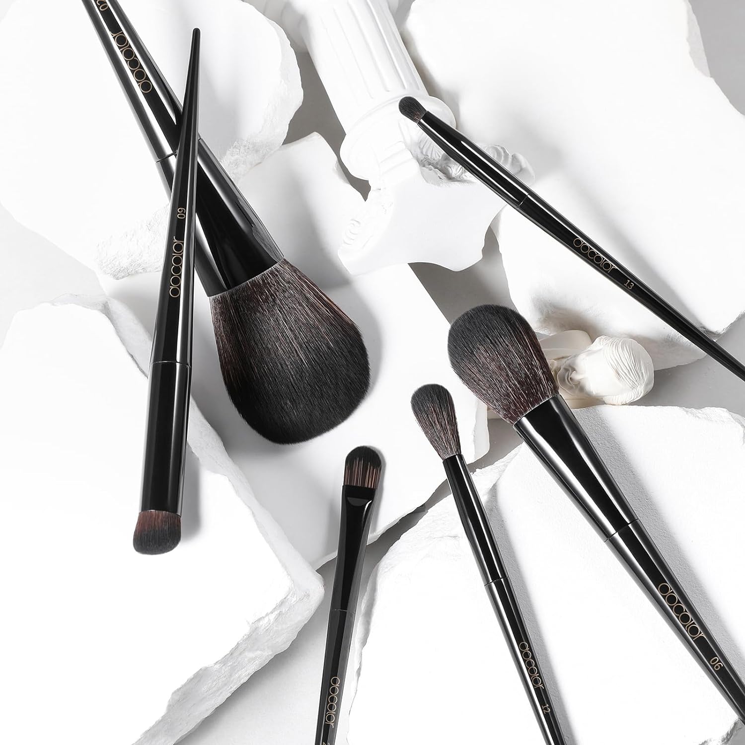 Docolor Makeup Brushes Set Professional 30Pcs Obsidian Makeup Brushes Premium Synthetic Powder Kabuki Foundation Contour Blush Concealer Eye Shadow Blending Eyeliner Crease Eyebrow Make Up Brush Kit - Image 4