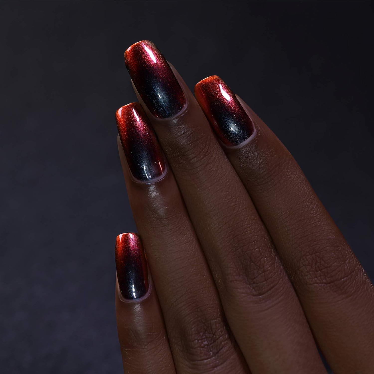 ILNP Eclipse - Black to Red Ultra Chrome Nail Polish - Image 9