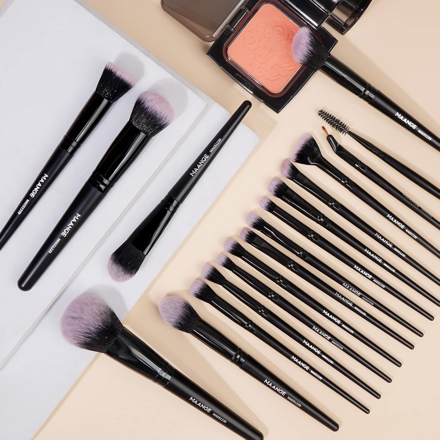 Makeup Brushes, MAANGE 18 Pcs Premium Synthetic Make up Brushes Set Soft Foundation Powder Eyeliner Eye Shadow Makeup Brush Set Professional (Black) - Image 6