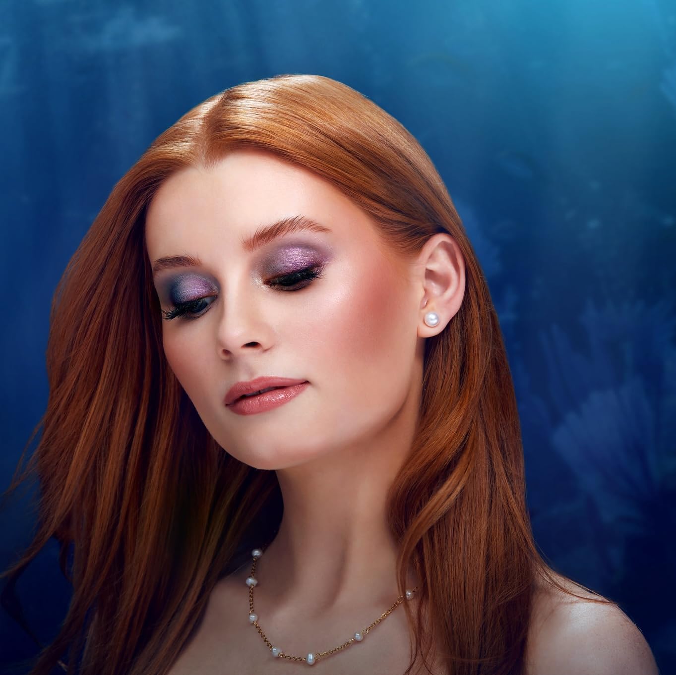Sigma Beauty The Little Mermaid Makeup Brush Set - Face and Eye Shadow Brushes - Hypoallergenic Blending + Beauty Bag - Image 7