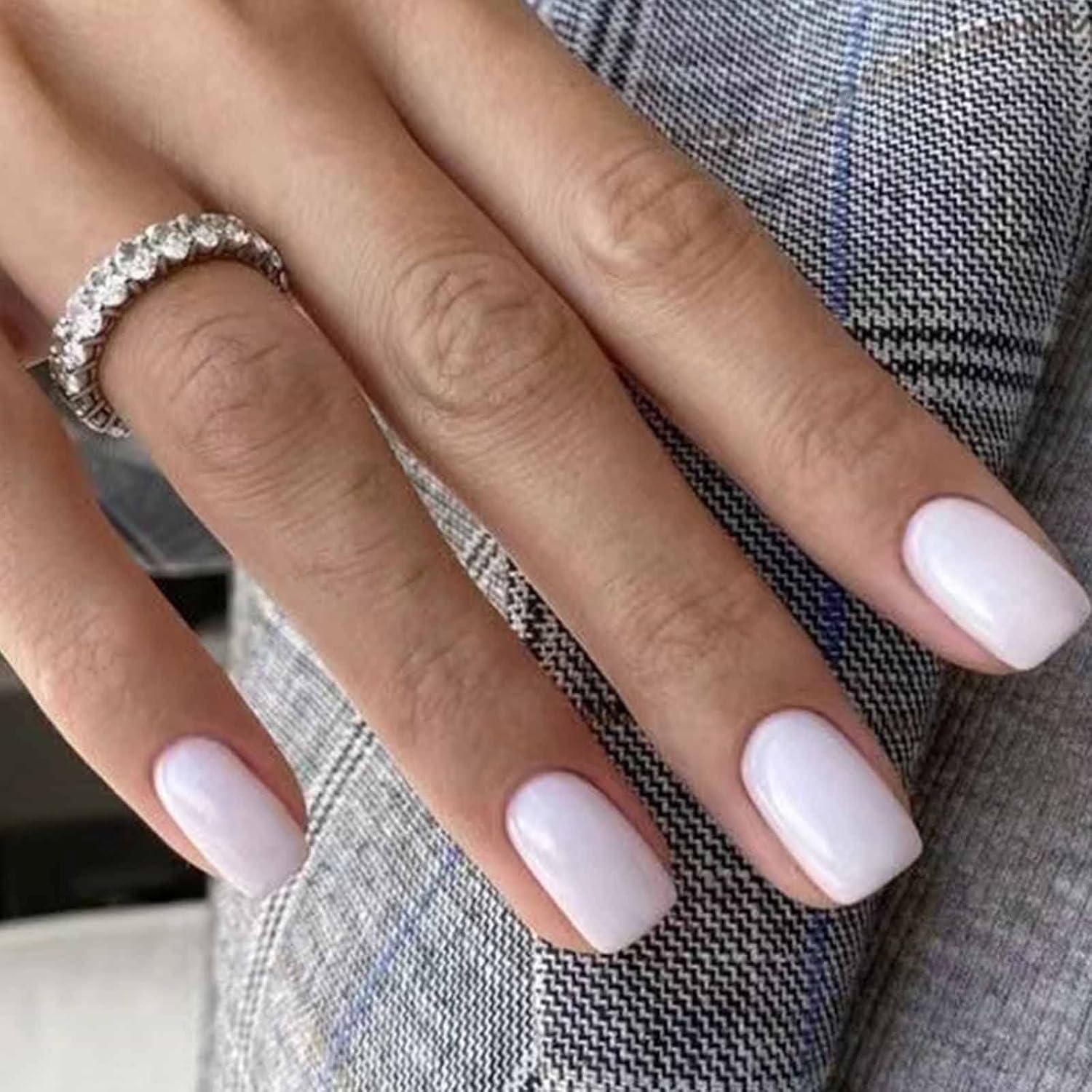 Square Press on Nails Short Fake Nails French Acrylic Full Cover False Nails for Women and Girls 24PCS (White square)