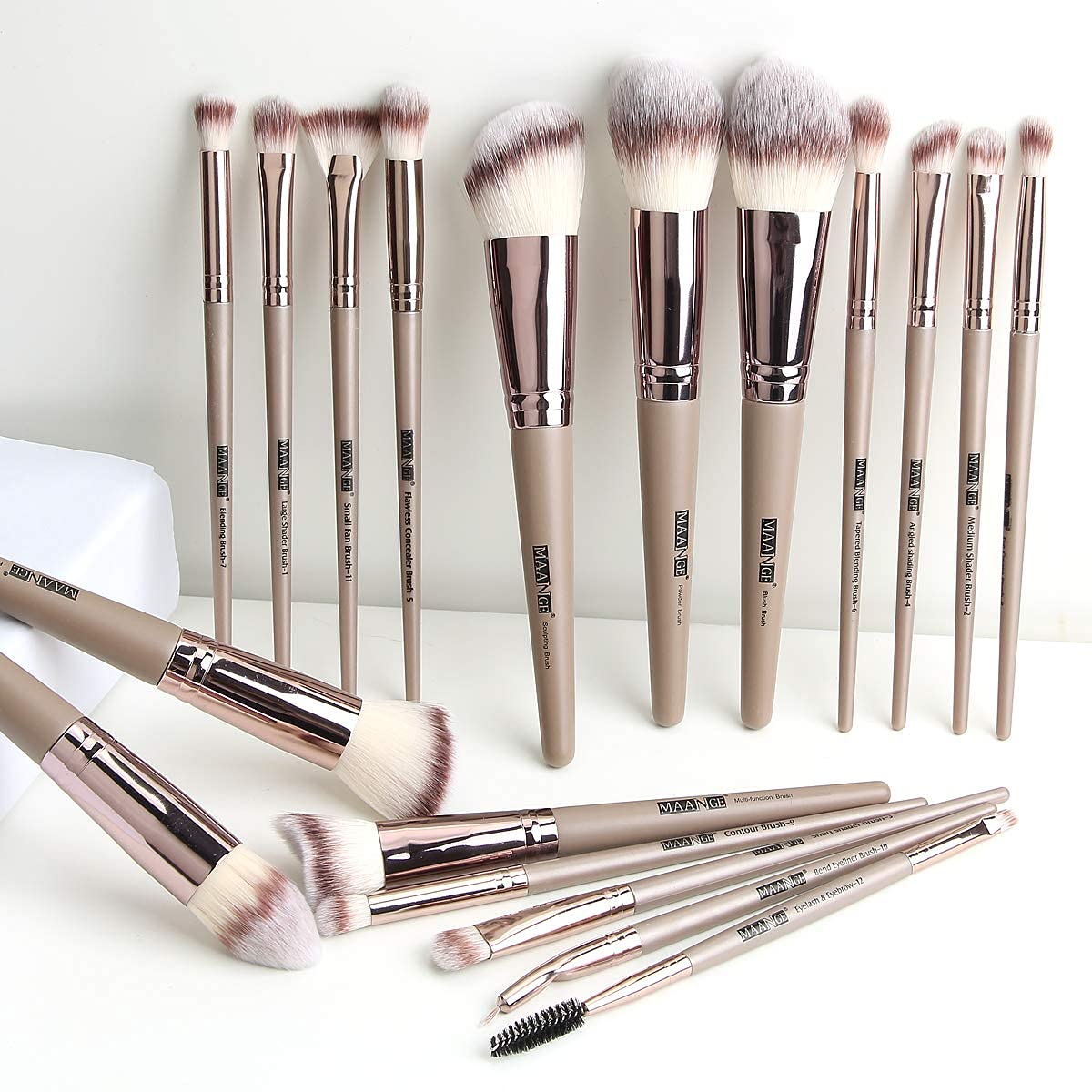Makeup Brushes, 18 Pcs Professional Premium Synthetic Makeup Brush Set with Case, Foundation Kabuki Eye Travel Make up Brushes sets (Champagne Gold) - Image 8