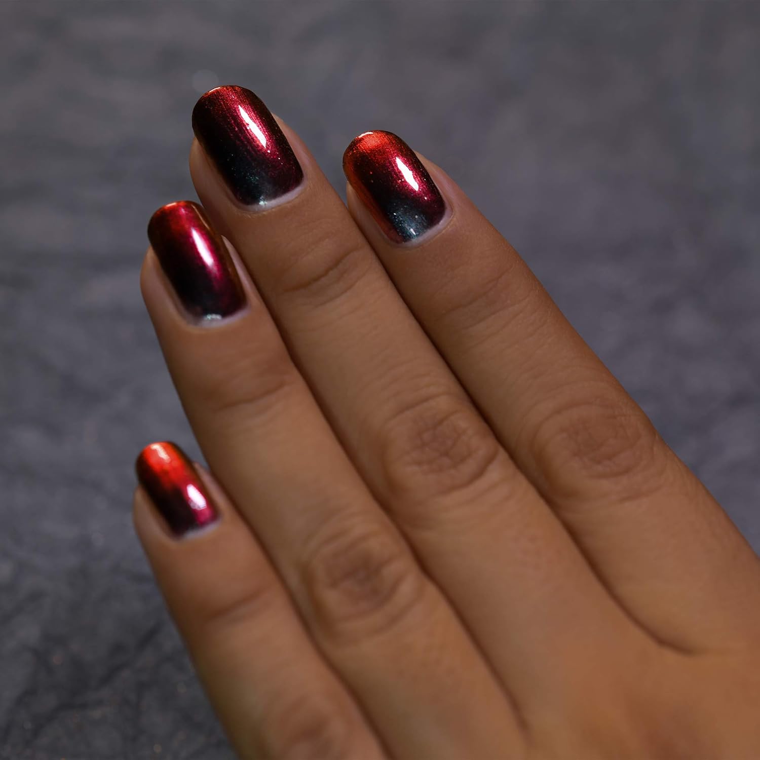 ILNP Eclipse - Black to Red Ultra Chrome Nail Polish - Image 6