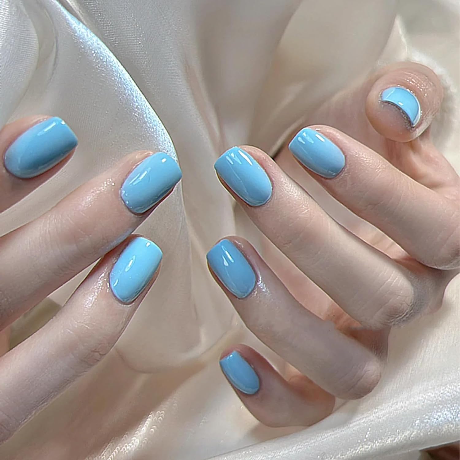 COSMOO Sky Blue Quick Dry Nail Polish, Vegan Chip-Resistant Long-Lasting Nail Lacquer for Nail Art Varnish, 0.34 fl oz Quick Dry Nail Polish (Sky Blue) - Image 2