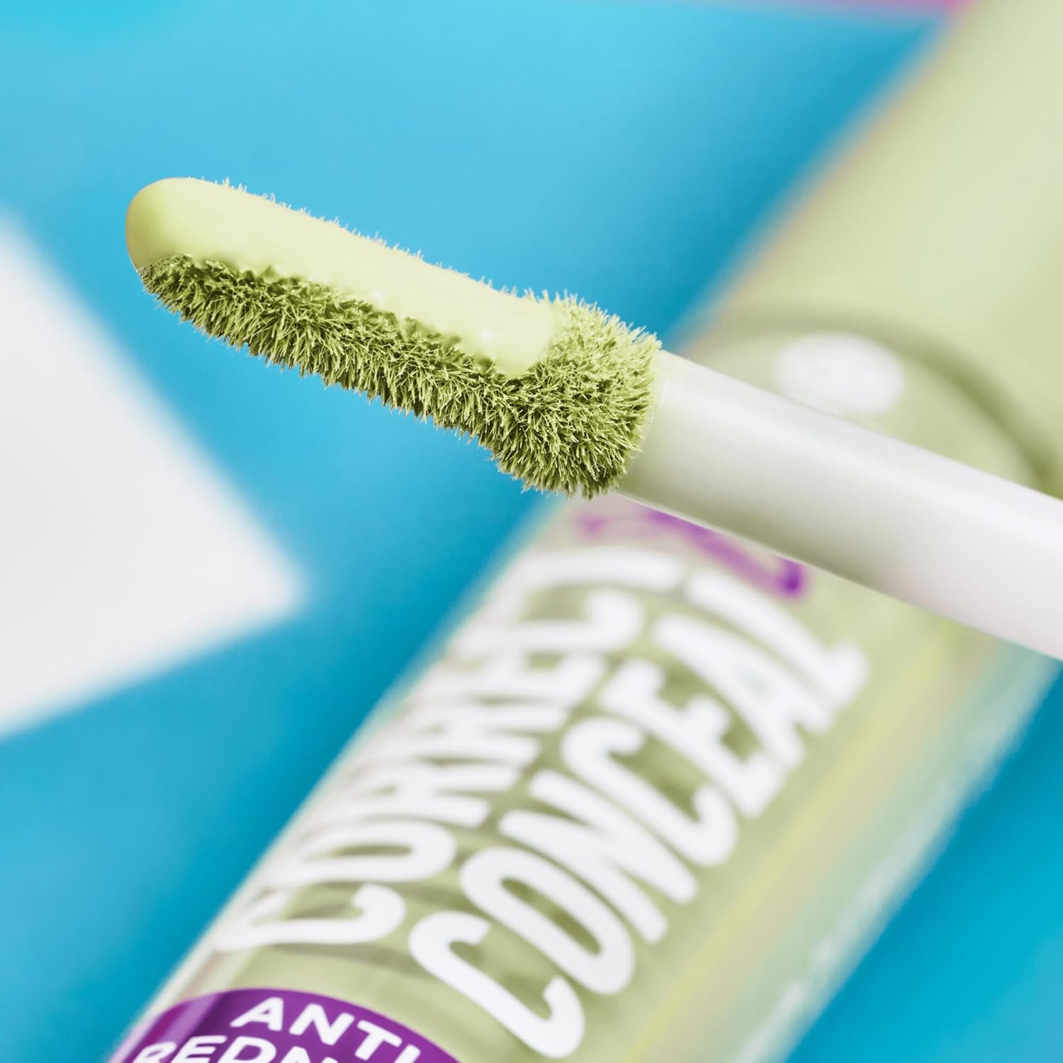 essence | Correct & Conceal Anti-Redness Concealer | Neutralizes Redness with Soothing Aloe Vera | Vegan & Cruelty-Free (100 | Green) - Image 5
