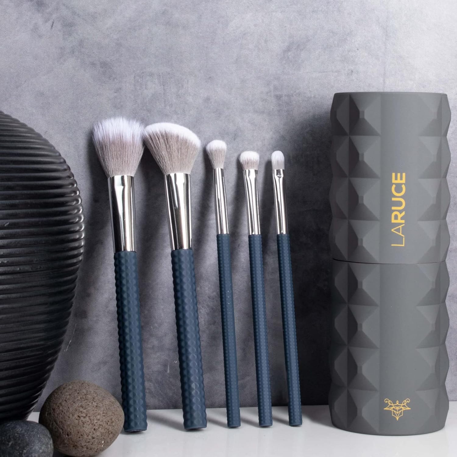 Laruce Beauty Makeup Brush Set – Set of 5 Premium Vegan Brushes for Full Face, Blush, Bronzer, Concealer, Eyeshadow, Contour, and Blend (5 pcs) - Image 3