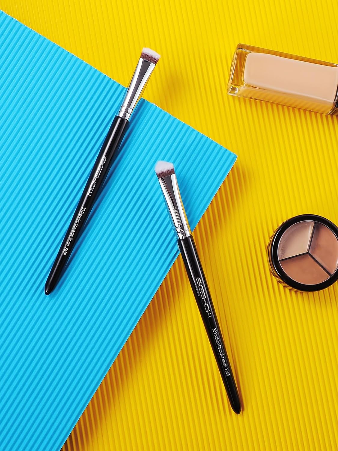 EIGSHOW Concealer Brush Under Eye, Small Triangle Brushes for Precise Coverage Dark Circles Blemishes Acne, Blending Cream and Liquid (F658) - Image 7