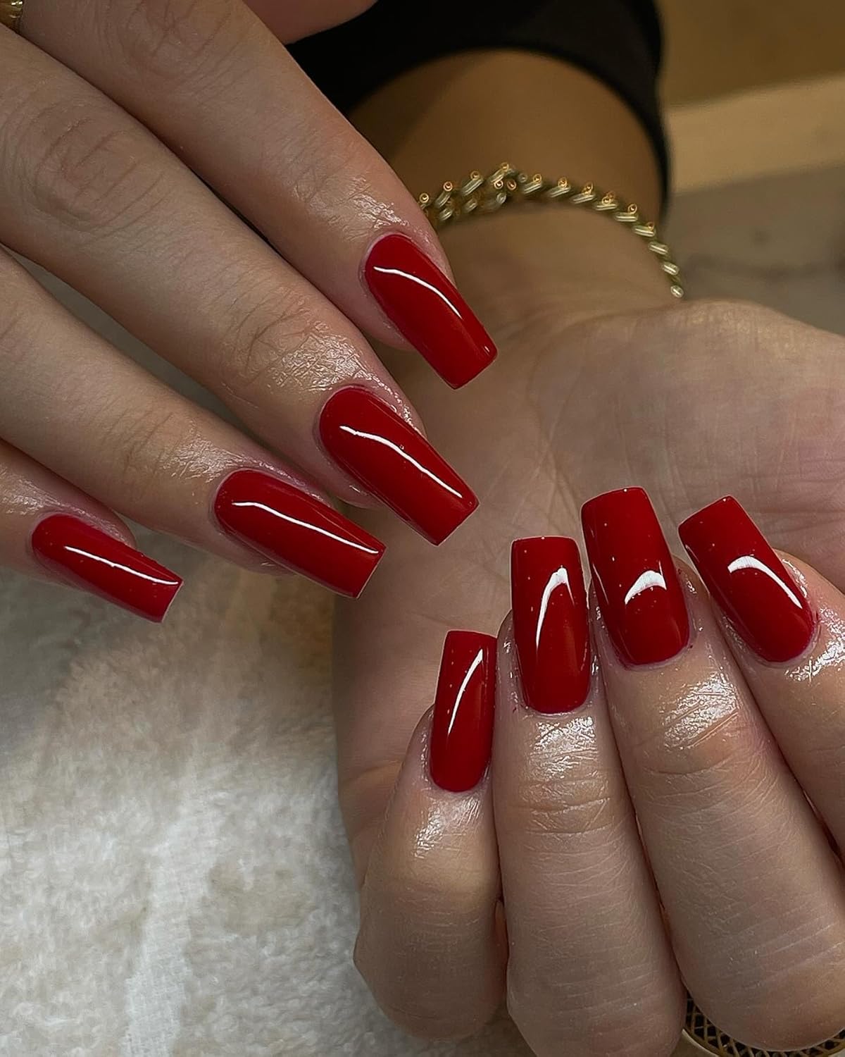 120Pcs Red Press on Nails Medium Square Glue on Nails, Glossy Solid Color Fake Nails Full Cover Acrylic Nails Press on for Women Girls Artificial Fingernails - Image 4