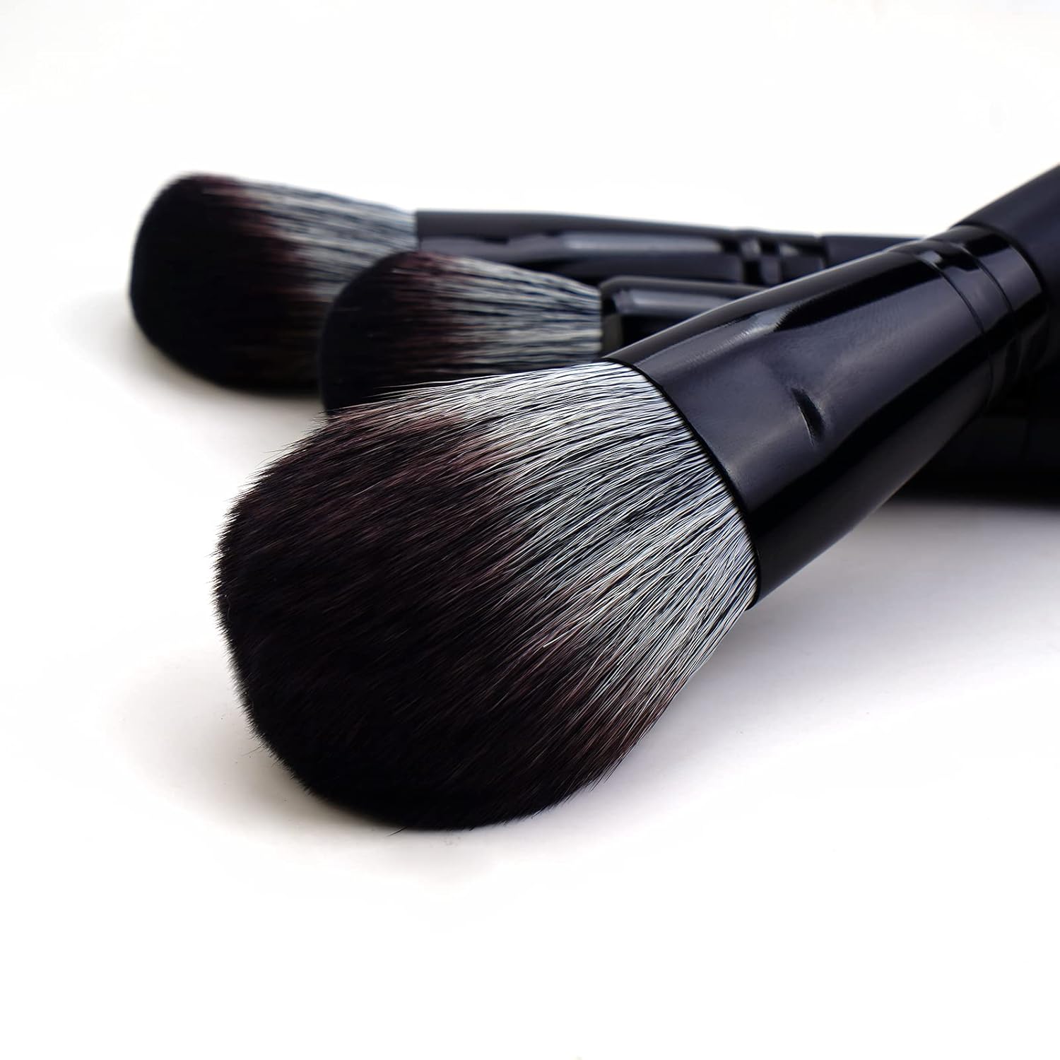 MAGEFY Makeup Brush Set, 22 Pcs Premium Synthetic Makeup Brushes Foundation Eyeshadow Brush Powder Blush Concealers Brush Set Travel Makeup Brushes with Case(Black) - Image 8