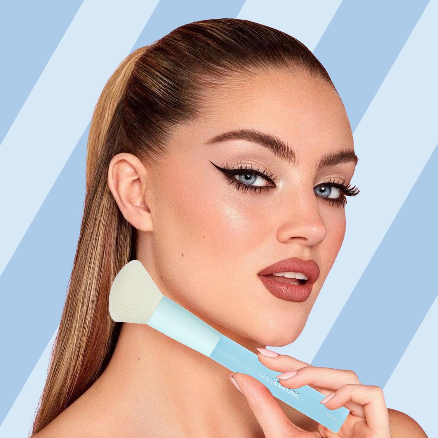 18-Piece Light Blue Professional Makeup Brush Set – Translucent Rubberized Handles, Soft Synthetic Bristles for Face & Eye Makeup – Includes Travel Bag & Sponges,Complete Brush Collection - Image 5