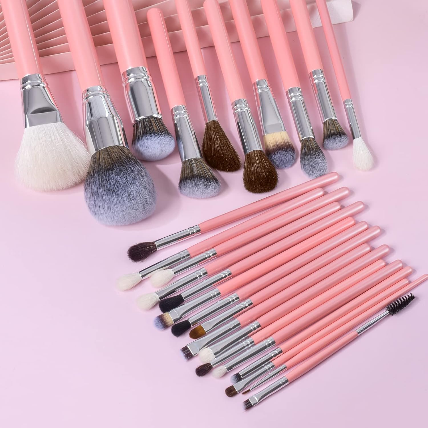 Bueart Design 26-Piece Pearl Pink Natural Goat Hair Makeup Brush Set - Image 4