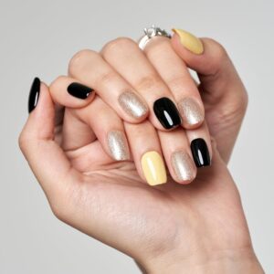 GLAMERMAID Press on Nails Extra Short Square, Fall Glitter Yellow and Black Gel Glue on Nails, Glossy Fake Nails Reusable Acrylic False Nails Manicure Kits for Women