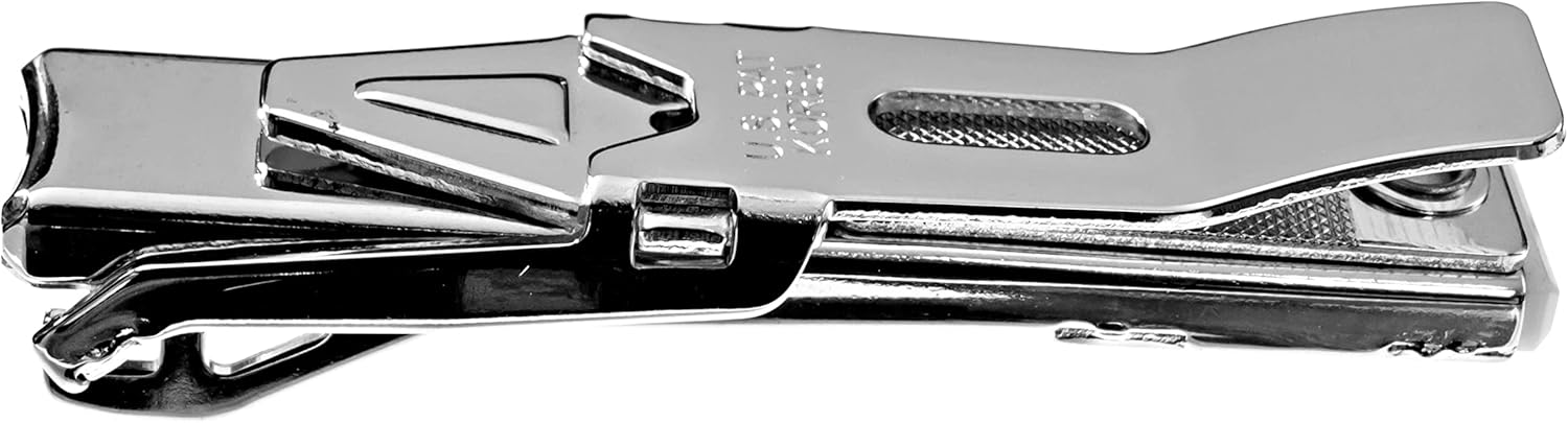 Ultra Clip – The Best No-Mess Nail Clippers That Catch Your Clippings! for Men and Women - Sharp, Wide Jaw, Finger and Toe Nail Clipper - Silver - Image 5