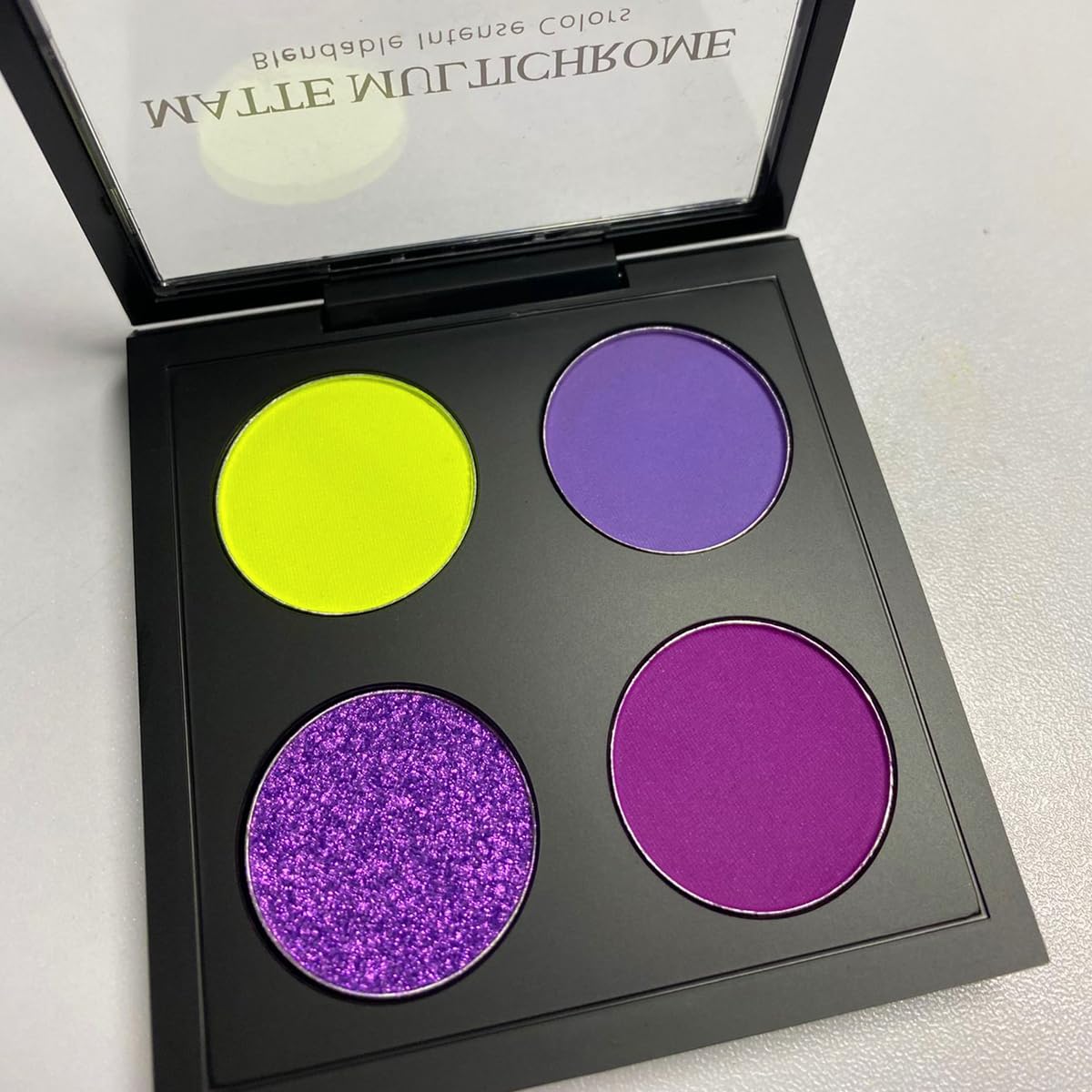 Afflano Duochrome Eyeshadow Palette, Multichrome Purple Eyeshadow Palette, Ultra-Pigmented Purple and Yellow Shades, Matte Metallic Finish - Image 8