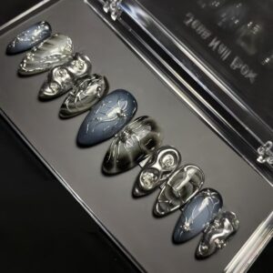 30Pcs Goth Press on Nails Medium Almond Fake Nails 3D Silver Alloy Chrome Glitter Design Y2k Glue on Nails Full Cover Glue on Nails Reusable Handmade Nails Black False Nails for Women Acrylic Nails