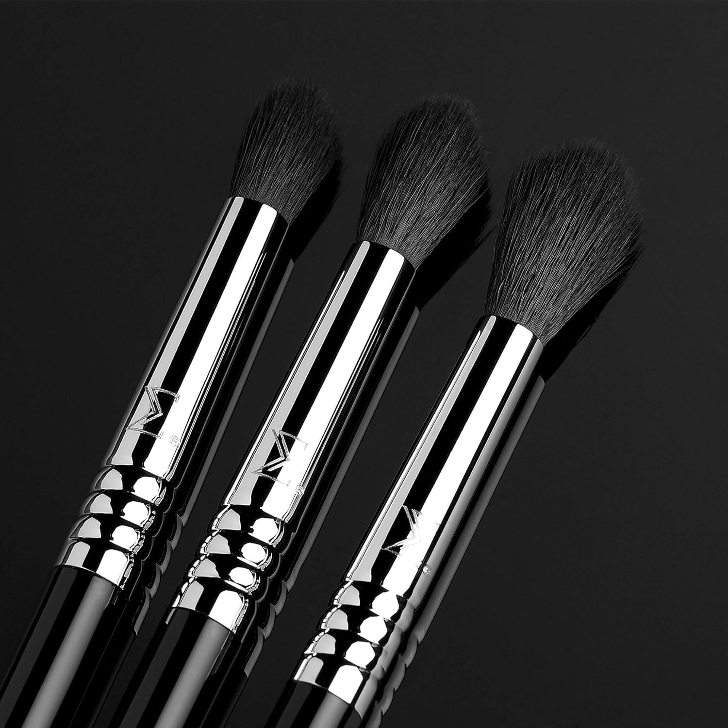 Sigma Beauty Deluxe Blending Brush Set – Professional Grade Eyeshadow Brush Set with 9 Full Size Blending Brushes Featuring Extra Soft Fibers for Precise, Controlled, & All-Over Eyeshadow Blending - Image 4