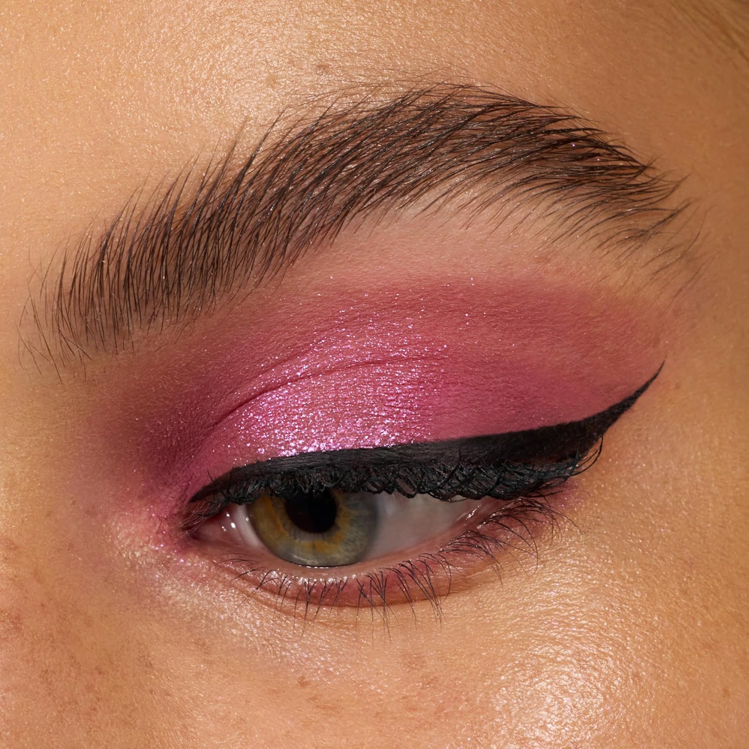 essence | Lash Princess Liquid Liner Waterproof Black | Smudge Proof, Matte Eyeliner with Ultra-Fine Brush Tip | Vegan & Cruelty Free - Image 5
