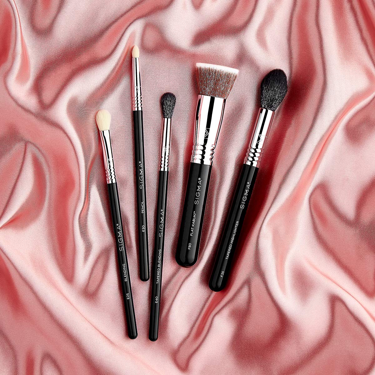 SIGMA Beauty Most Wanted Makeup Brush Set – Set of 5 Favorite Makeup Brushes for Foundation, Highlighter, Eyeshadow, Pencil Liner, and Blending (5 pcs) - Image 4