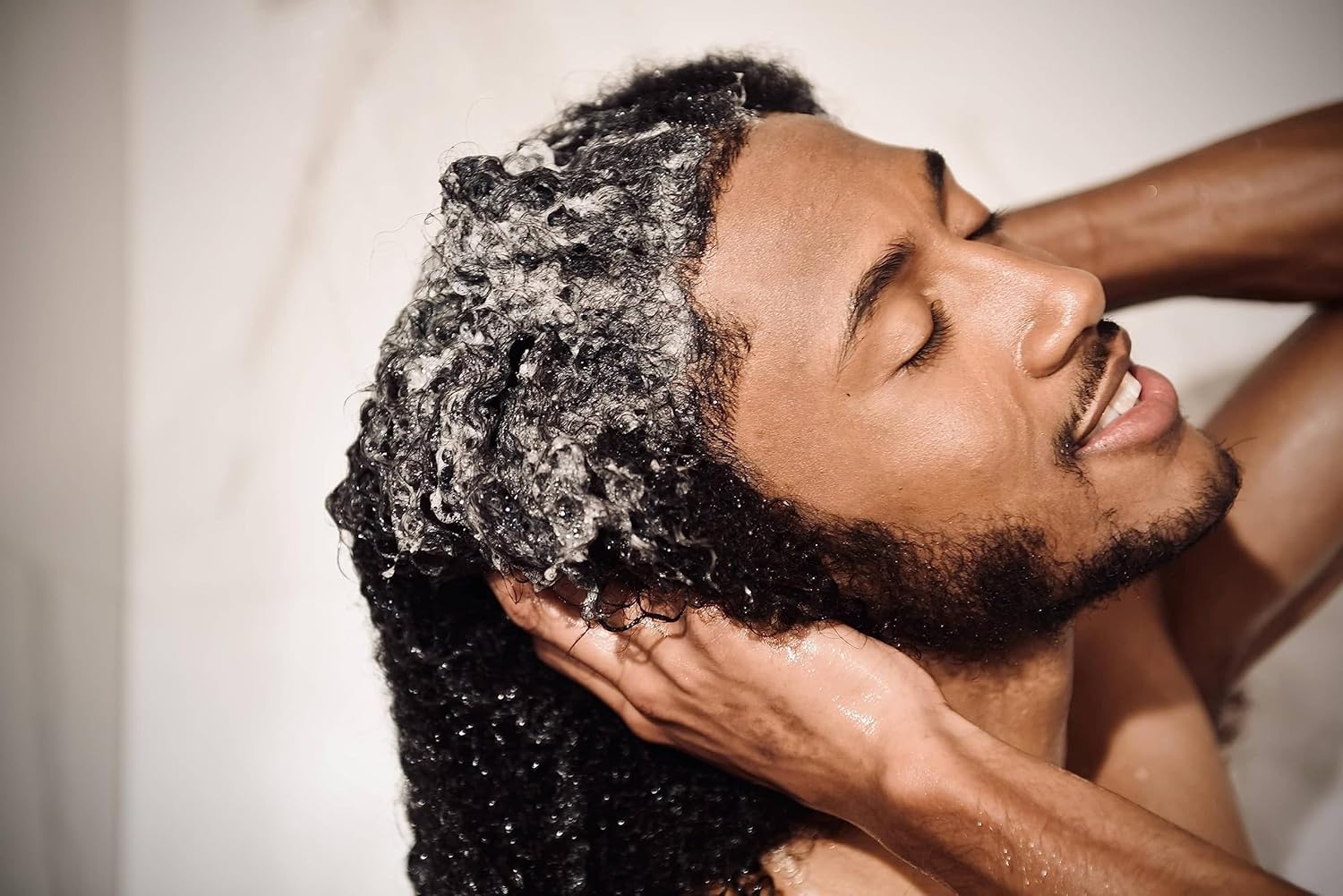 Scotch Porter Curls & Waves Leave-In Hair Conditioner for Men | Superior Smoothness & Definition | Free of Parabens, Sulfates & Silicones | Vegan | 7.1oz Bottle - Image 4