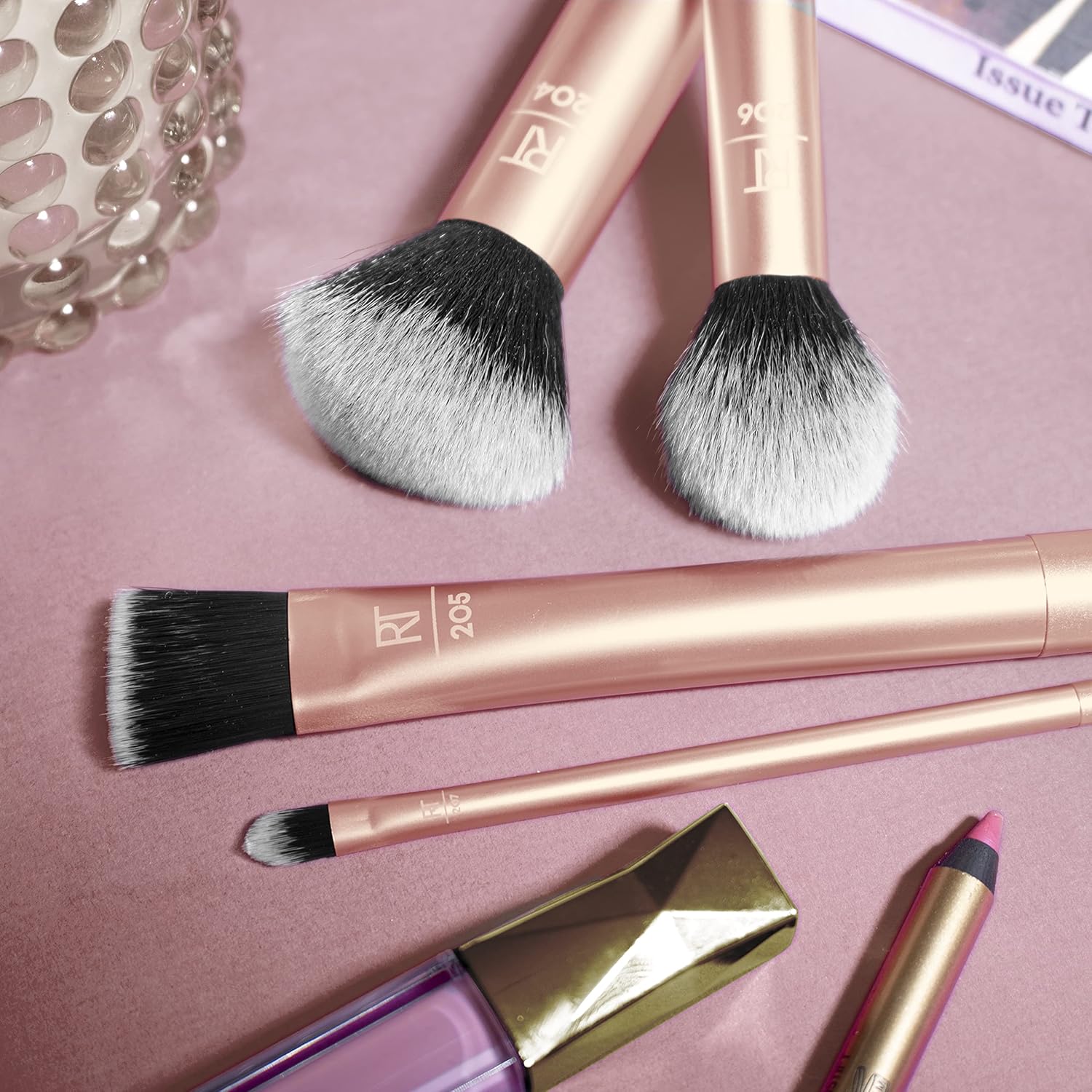 Real Techniques Flawless Base Makeup Brush Kit 2.0, Face Brush Set for Liquid, Cream, & Powder Products, Bronzer & Foundation, Streak Free Makeup Application, Soft Synthetic Brushes, 3 Piece Set - Image 3