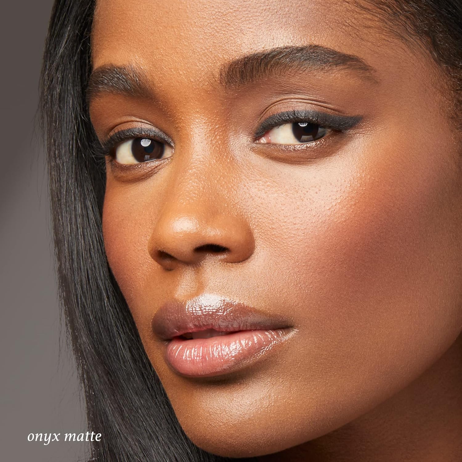 Julep Eyeshadow 101 Crème-to-Powder Waterproof Eyeshadow Stick – Onyx Black Matte – Long-Lasting, Crease-Proof, Smooth Jet-Black Matte Cream Eyeshadow with Built-in Smudger - Image 3