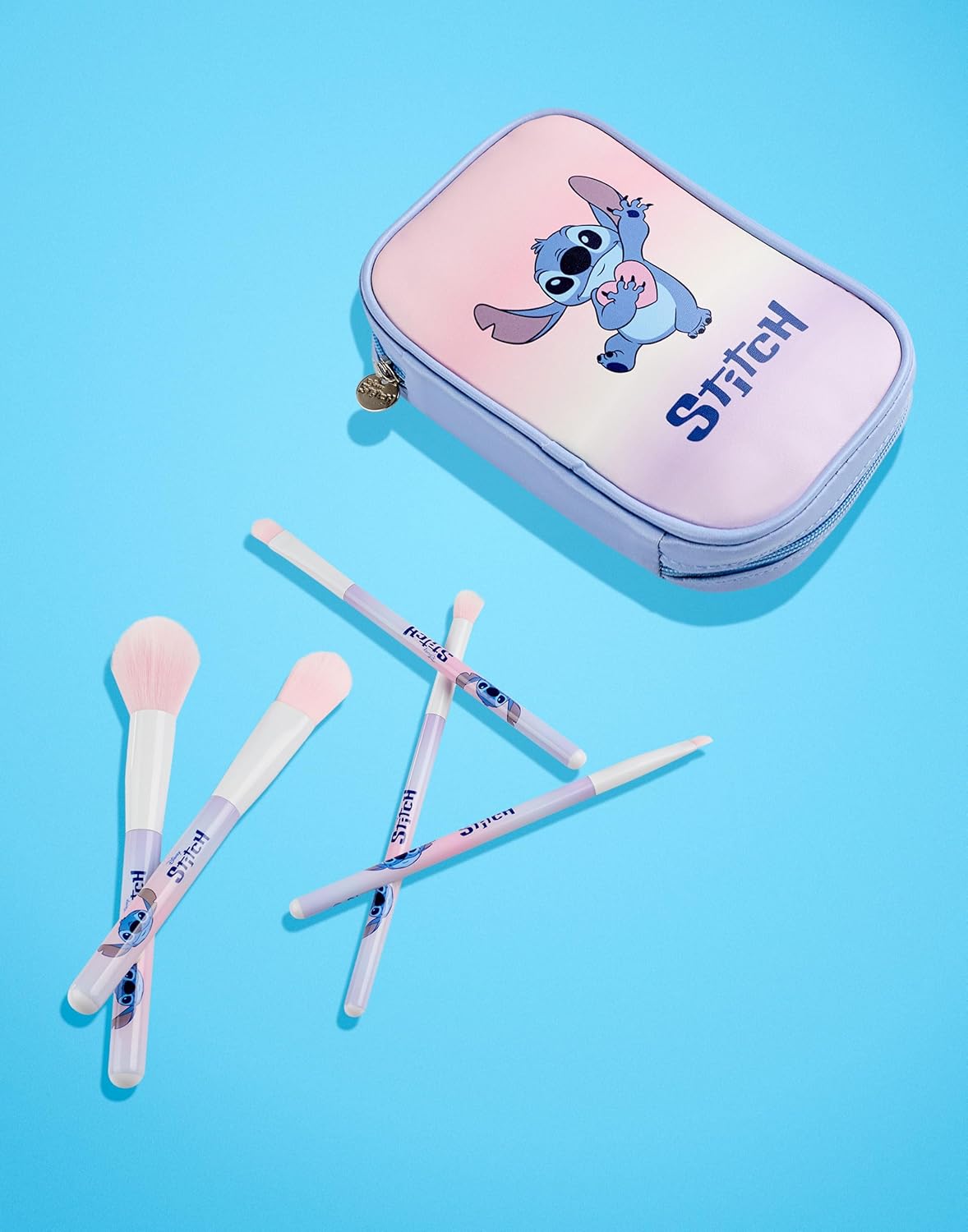 Disney Lilo & Stitch Womens Makeup Brush Set | Multicoloured Character Beauty Brushes with Zip Up Storage Case - Image 7