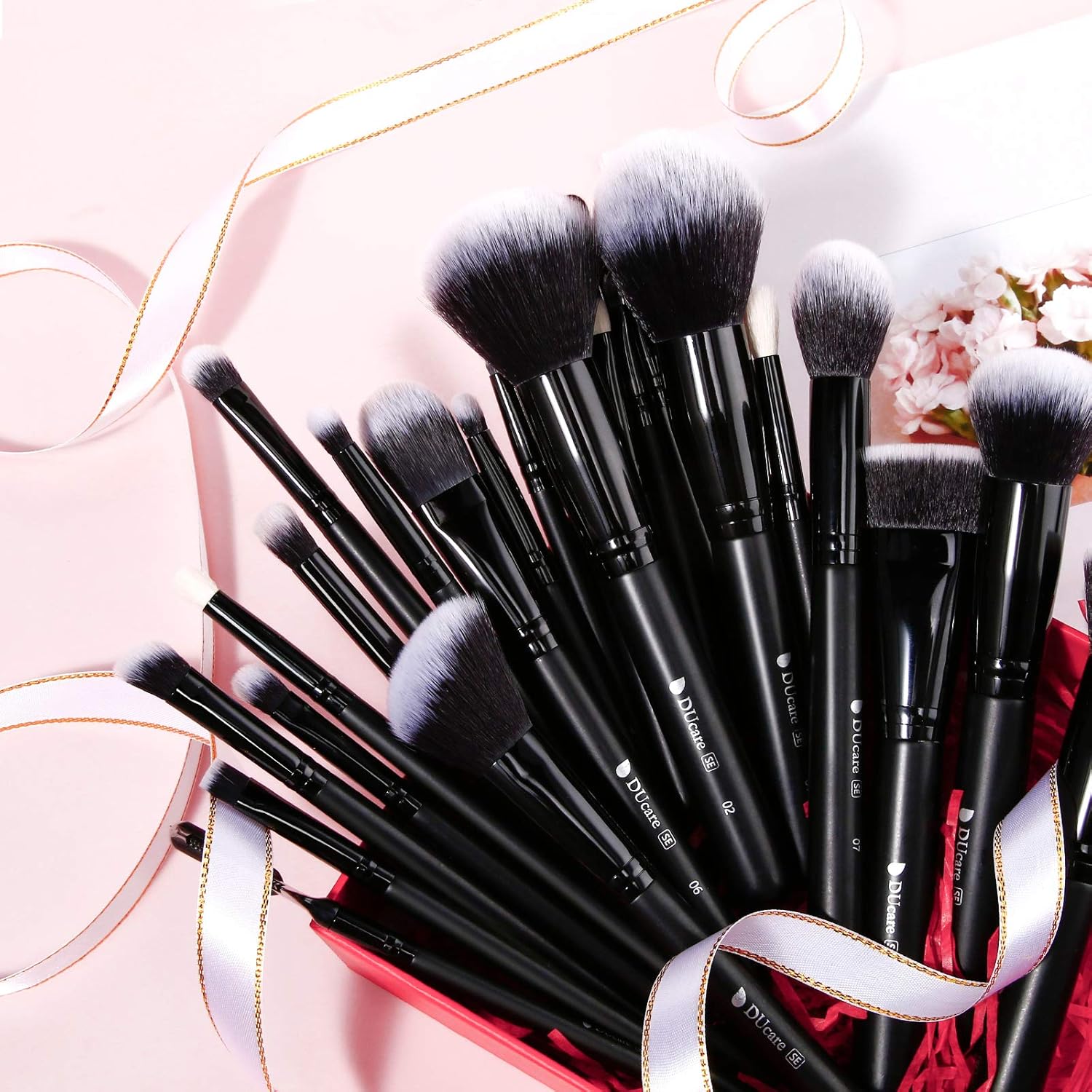 DUcare Professional Makeup Brushes Set 27Pcs Makeup Brush Set Premium Synthetic Kabuki Foundation Blending Face Powder Blush Concealers Eye Shadows Brushes - Image 2
