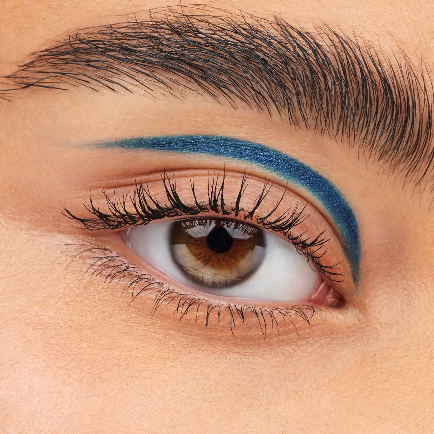 essence | Stay & Play Gel Eyeliner | Super Soft Gel-like Texture | Waterproof & Longlasting | Vegan & Cruelty Free (06 Midnight Sky) - Image 3