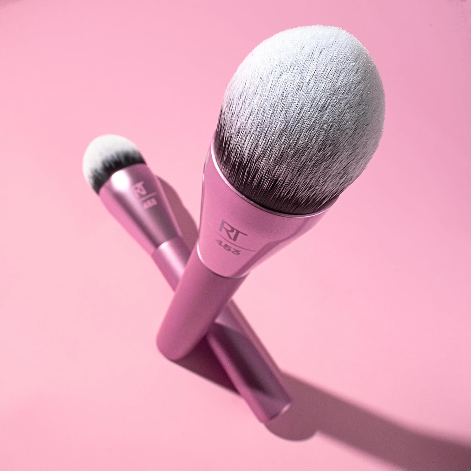 Real Techniques Power Pigment Blush Makeup Brush, Cheek Brush For Liquid & Cream Blush, Dense, Synthetic Bristles, Unique Pointed Shape For Precise Application, Vegan & Cruelty Free, 1 Count - Image 8