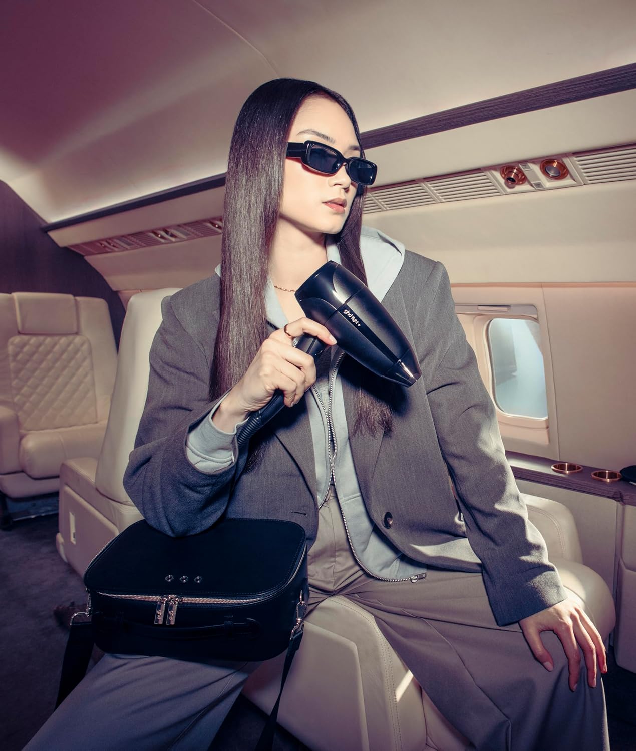 ghd Flight+ 1300w Professional Travel Hair Dryer Black with Luxurious Travel Case - Image 7