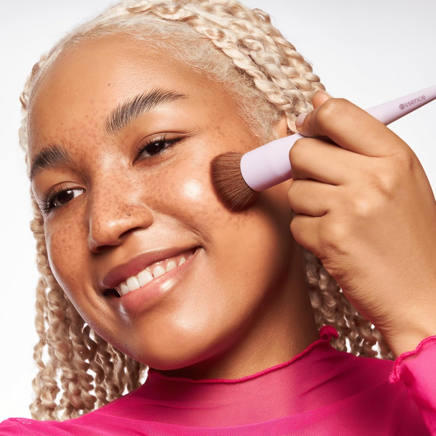 essence | Make Up Buffer Brush | For Cream & Powder - Image 3