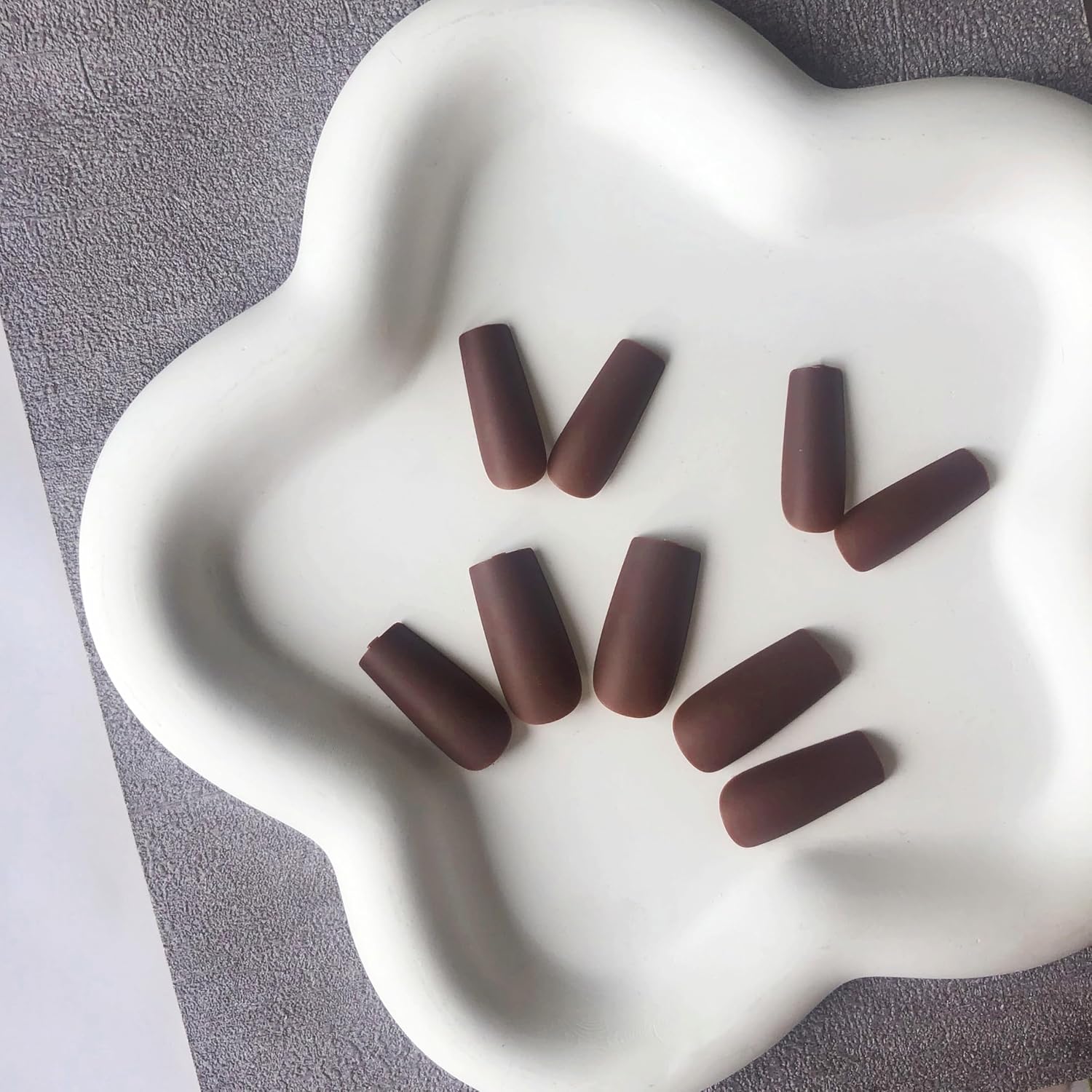 KQueenest Matte Brown Fall Press on Nails Long Medium Square, Fake Nails Press ons, Glue on Nails Coffin For Women, Natural Gel Square Tip Nails, Acrylic False Nails Set for Fall Winter Decoration - Image 4