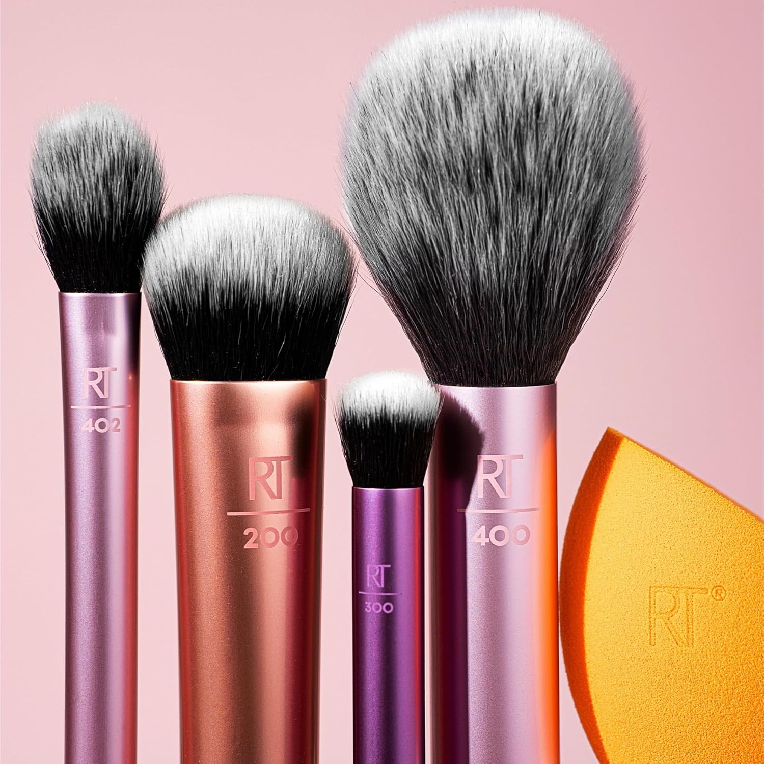Real Techniques 6 Piece Everyday Essentials Makeup Brush Set, Includes 4 Brushes & 2 Makeup Sponges, For Foundation, Blush, Bronzer, Contour, Eyeshadow, & Powder, Travel Gift Set, Cruelty-Free & Vegan - Image 14