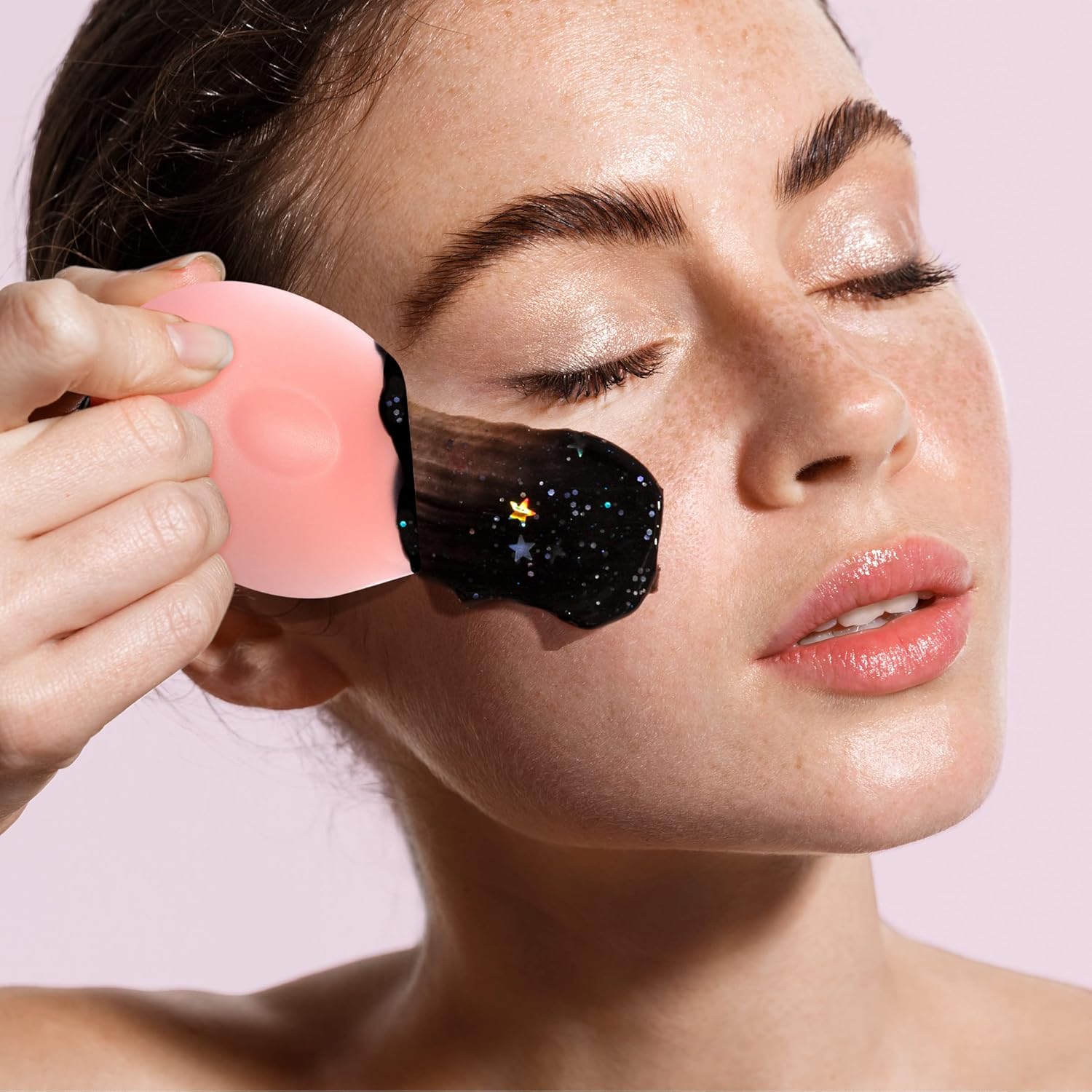 Real Techniques Limited Edition Me Time Makeup Brush and Skin Care, 6 Piece Valentine’s Day Gift Set, Perfect For Wife, Spouse, Girlfriend, Significant Other, or Daughter - Image 5