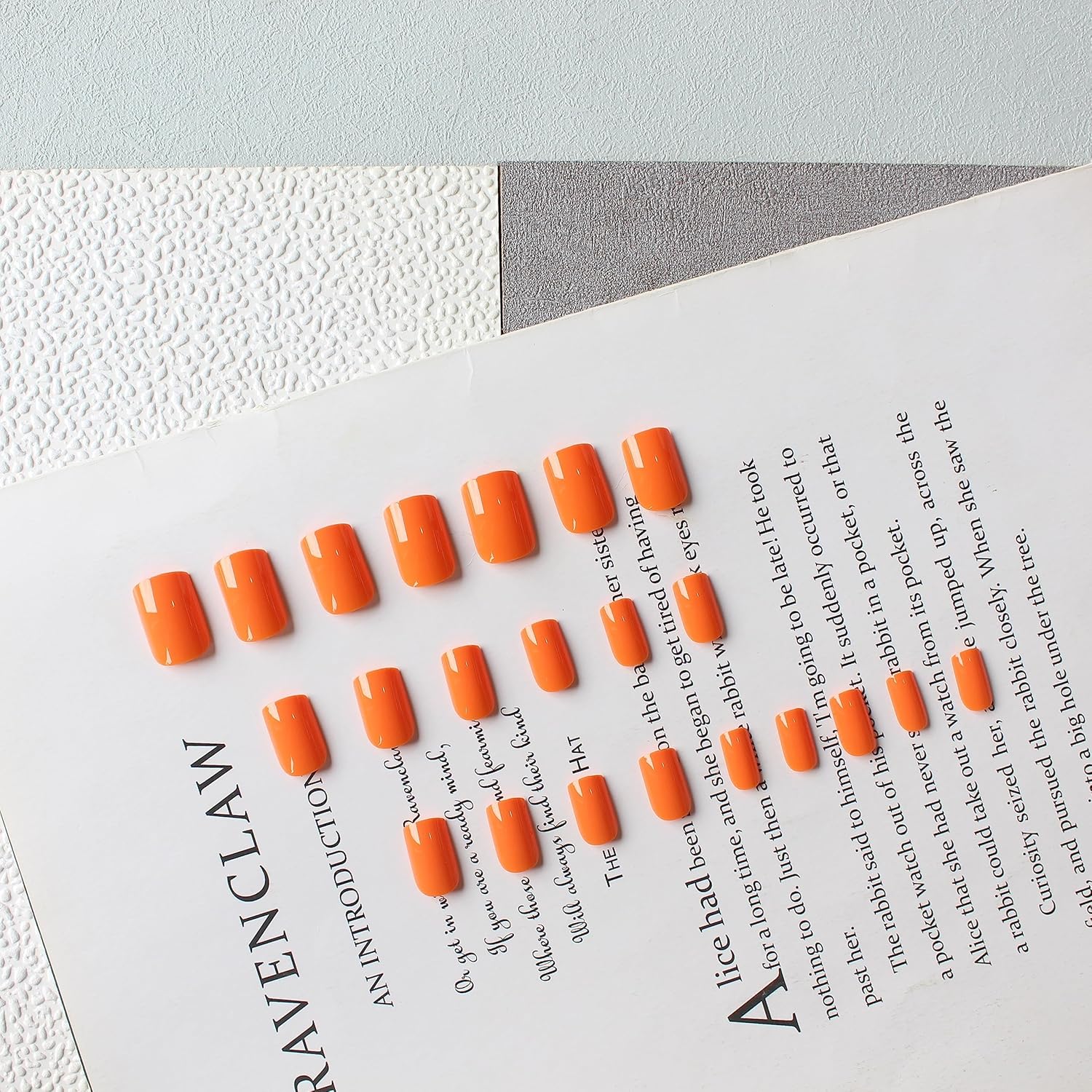 KQueenest Orange Press on Nails Short Medium Square Glue on Nails Set,Solid Color Fake Nails Short Coffin Acrylic Nails Press on Gel Nails for Women Reusable False Nails in 24 Pcs - Image 3