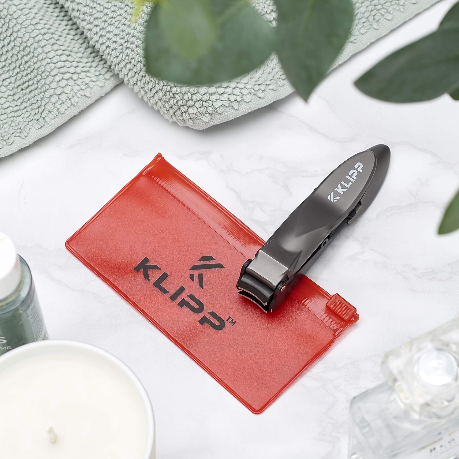 Nail Clippers for Men with Catcher - KLIPP Heavy Duty Razor-Sharp Self-Collecting Nail Cutter, Ergonomic Lever for Fingernails & Toenails, Ideal Gift for Men & Grooming Gifts Includes Ziplock Pouch - Image 5