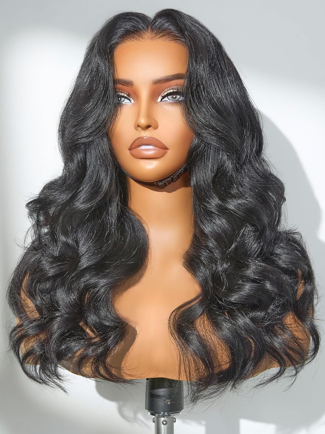 LUVME HAIR All-Day Comfort™ Loose Body Wave 5x5 Lace Front Wigs Human Hair Glueless Wigs Human Hair Pre Plucked Pre Cut Long Black Wig Lace Closure Wigs Frontal Wigs Human Hair