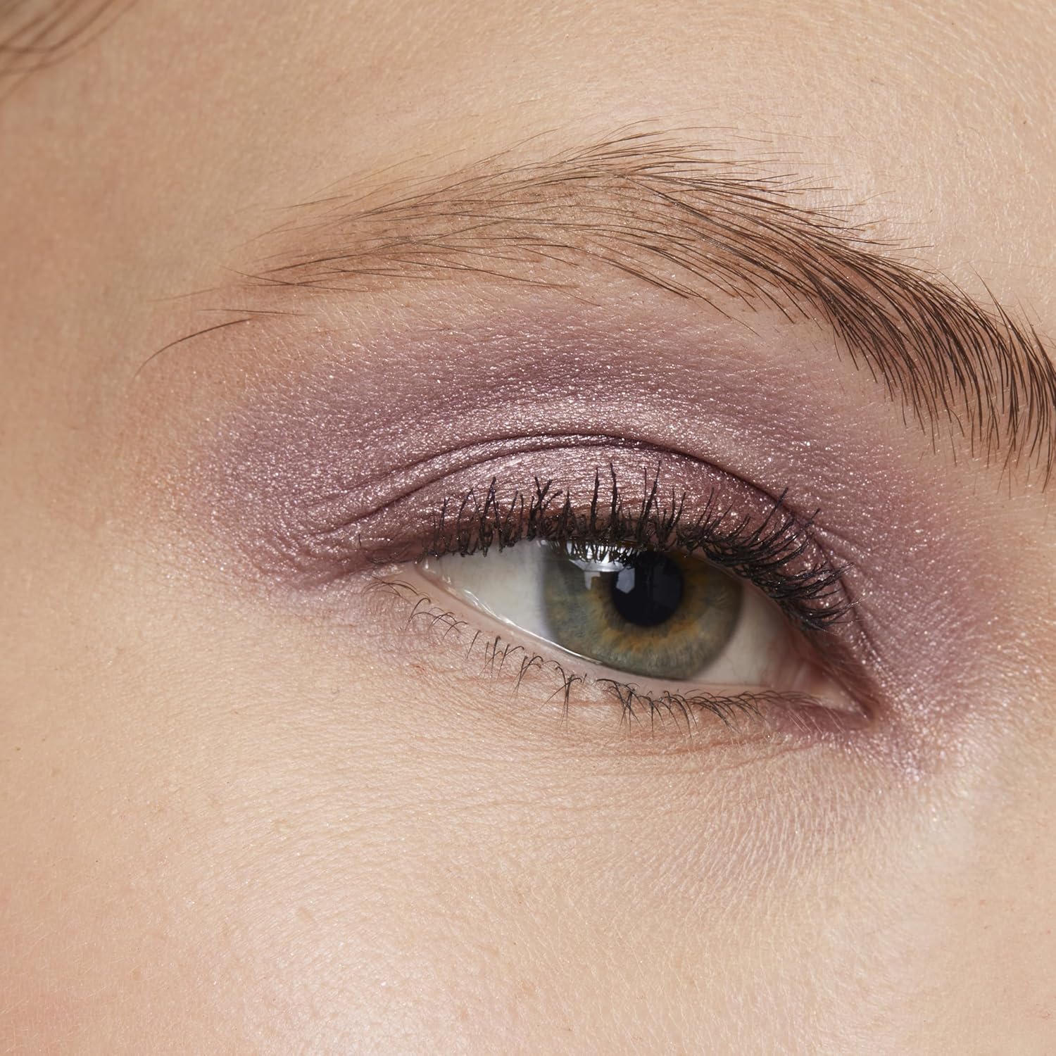 L'Oreal Paris Makeup Le Shadow Stick Eyeshadow, Blendable, Smudge-Resistant, Cream Eyeshadow, Magnetic Mauve, 0.05 Oz - Image 4