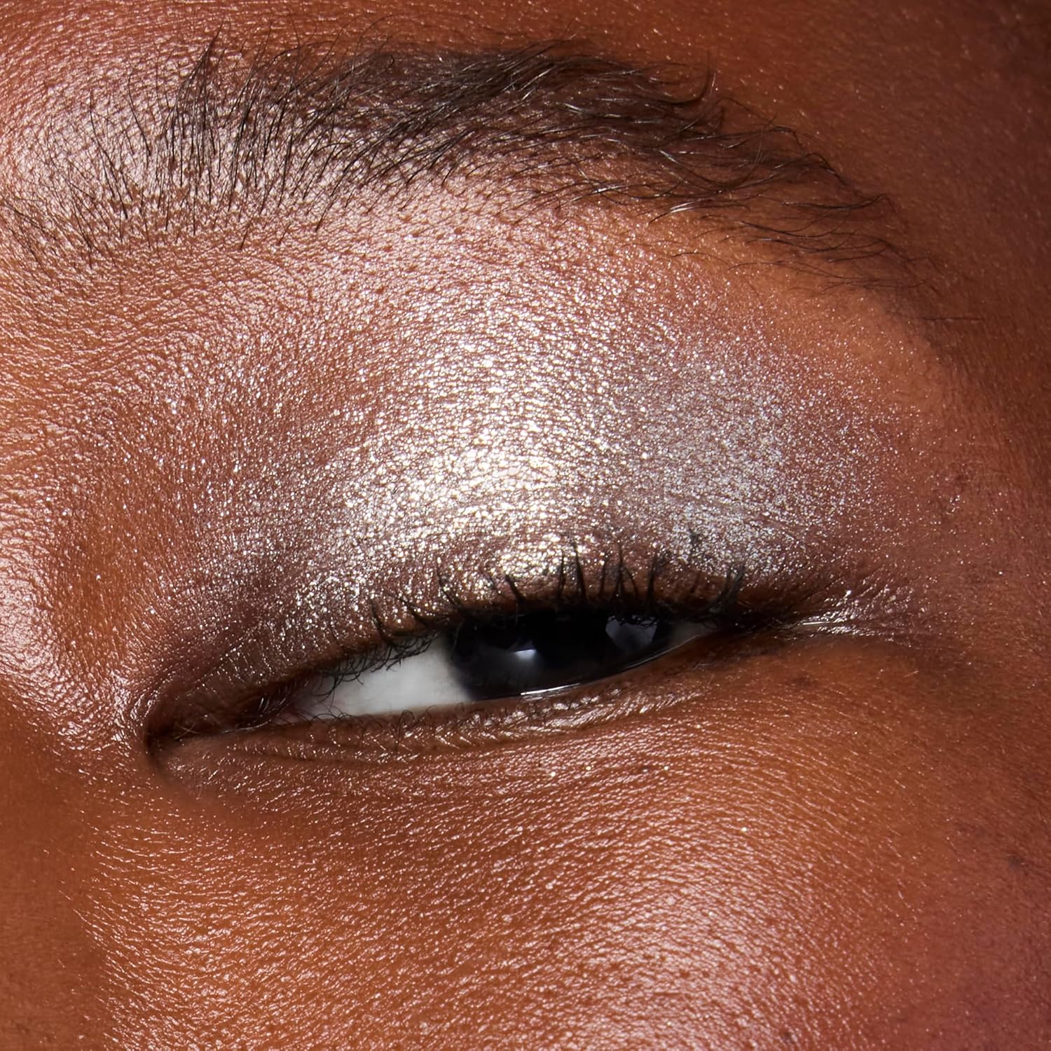 e.l.f. Fine As Fleck Glitter Eyeshadow, Long-Lasting Sheer Eye Makeup With A Shimmer Finish, Soft, Smooth Formula, Vegan & Cruelty-Free, White Hot - Image 5